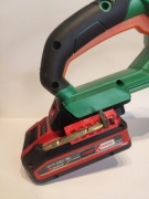Adapter przejściówka baterii Dexter PowerXChange do FLO 18V Li-ION