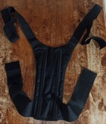 Korektor postawy, prostotrzymacz, pajączek na plecy