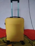 Sprzedam walizkę 38,2l. Użyta kilka razy 