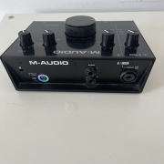 M-Audio AIR 192|4 Interfejs Audio USB 24bit/192kHz Audio Interface