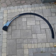 LISTWA PRAWA NA BŁOTNIK PRZEDNI BENTLEY BENTAYGA