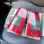 Sprzedam lampy tylnie. Prawą i lewą do Citroena 