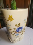 Doniczka Ceramiczna Wysoka z rośliną (kaktusem).Ręcznie robiony