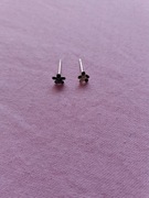 Nowe srebrne kolczyki czarny kwiatek 1 do naprawy