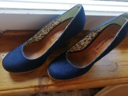 Buty na obcasie / Czółenka jeansowe TAMARIS - rozmiar 38. Nowe.