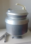 Zestaw menażka sztuk 4 patelnia oraz czajnik Polsport z okresu PRL-u 