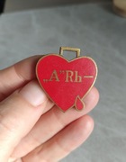 Zawieszka z mosiądzu Brelok Serce Grupa Krwi  A Rh Vintage Identyfikator