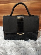 Torebka kuferek czarna.