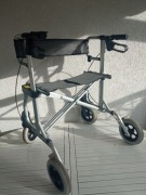 Bardzo duży balkonik chodzik rehabilitacyjny do 220 kg