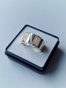 Pierścionek z masą perłową srebro próba 925