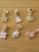 Charmsy zawieszki złote pasuje do bransoletek modułowych 