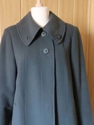 Płaszczyk jesienny z kołnierzem