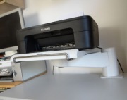 PÓŁKA RUCHOMA pod drukarkę, monitor, sprzęt elektroniczny.