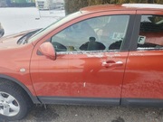 NISSAN QASHQAI J10 DRZWI LEWE PRZEDNIE KOD A52 