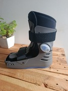 orteza dwukomorowa nowa na staw skokowo-stopowy,firmy Thuasne XLR9 WALKER