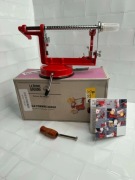 obieraczka do jabłek La Bonne Graine "Le-Pommes Rouge"