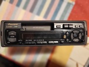 Pioneer: zestaw radio samochodowe + zmieniarka płyt CD