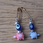 Unikatowy komplet: 2 ozdobne agrafki z Okiem Proroka i żółwikami