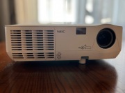 Projektor NEC NP115