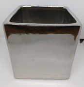 Donica, osłonka, srebrna, ceramiczna,styl Glamour, wym.14x14x14 cm
