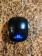 Bezprzewodowe słuchawki na bluetooth. Douszne