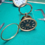 Działający mechanizm do zegara Francuskiego śr.mon.ok.10,7 cm