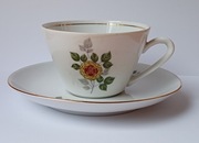 Kahla - filiżanka sygnowana z lat 1964-68