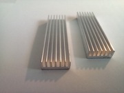 Radiator 50x14x6 z taśmą klejącą do ukł. scalonych