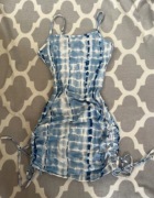 Sukienka niebiesko biała na ramiączka z marszczeniami XS