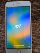 Srebrny IPHON 8 PLUS 64GB