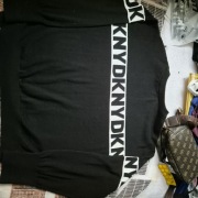 Swetr DKNY nowy XL VZARNY 