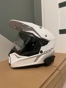 Kask z intercomem AXXIS