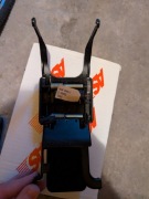 Uchwyt i stacja dokująca telefonu nokia 6310/6310i z audi A6 c5