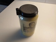 Wieczko zabezpieczające do puszek