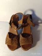 Sandały skórzane LASOCKI 