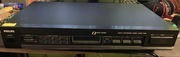 Philips digital synthesized stereo tuner FT564