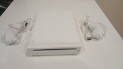 KONSOLA DO GIER  NINTENDO  WII  + DWA PADY