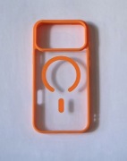 Przezroczyste etui z pomarańczowymi elementami i MagSafe iPhone 17 pro max