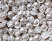 Guziki perłowe 10 mm białe