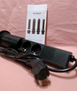 Wysuwana listwa zasilająca z USB-C,3 gniazdkami.