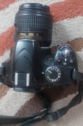 Lustrzanka Nikon 3200 korpus + obiektyw + akumulator + torba na aparat 