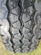 Opony Bridgestone r623 195/70/15c