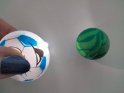 Piłka kauczukowa breloczek latarka