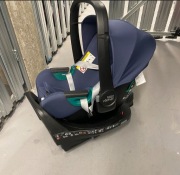 Britax Römer BABY-SAFE 3 z baza