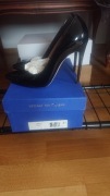 Czarne, lakierowane szpilki Stuart Weitzman 