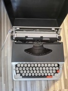 Maszyna do pisania Brillant Perfekt 240S