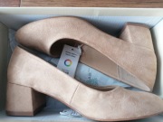 Czółenka damskie beżowe zamszowe 37 nowe