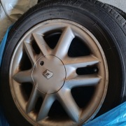 Sprzedam 4 alufelgi renault oe