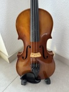 skrzypce bez smyczka