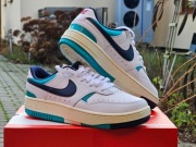 Damskie buty Nike Gamma Force, białe, 37,5, DX9176-300, nowe, wmns